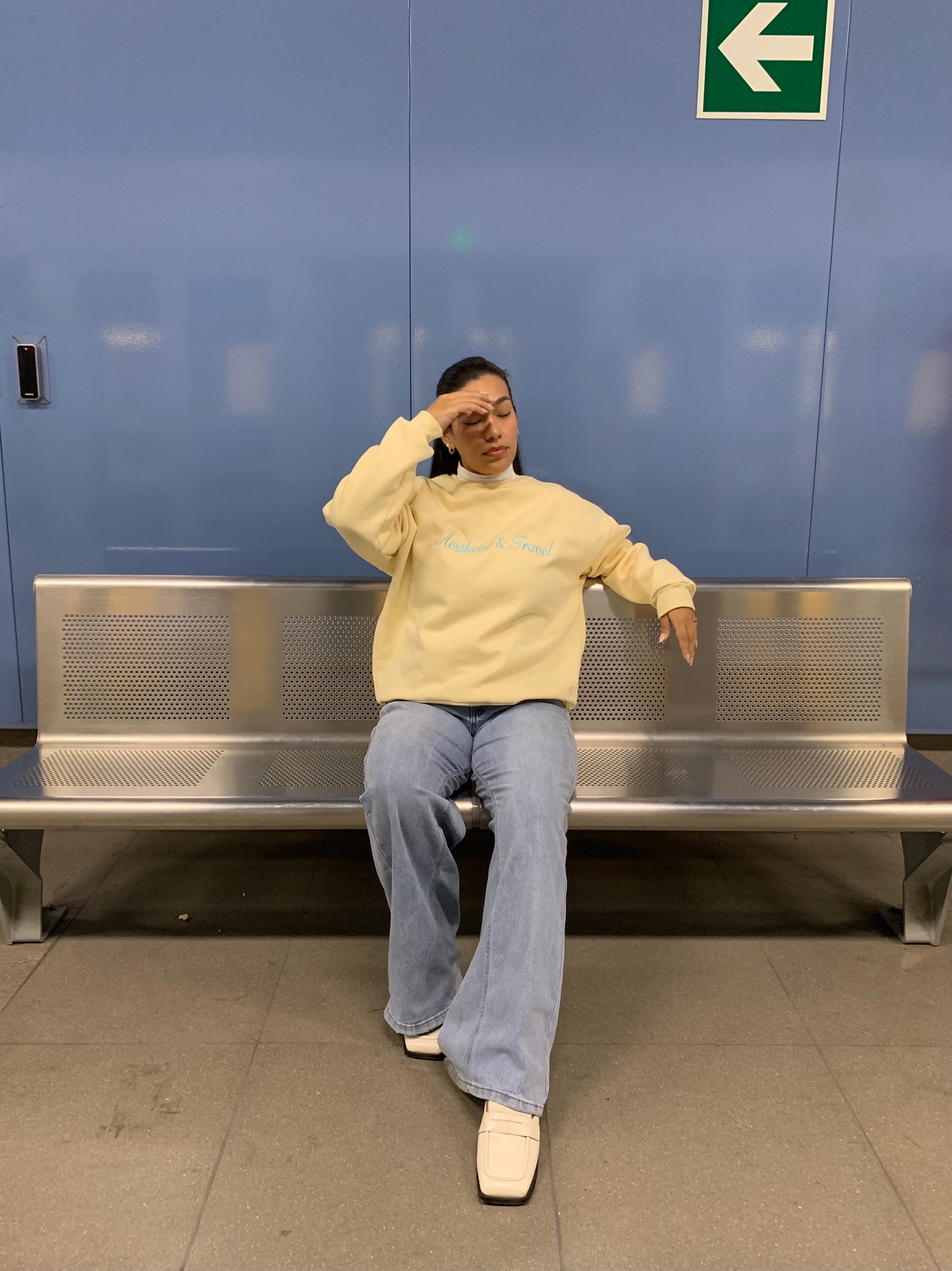 Butter Yellow Sweatshirt — Oversize Fit, Aesthetic & Travel